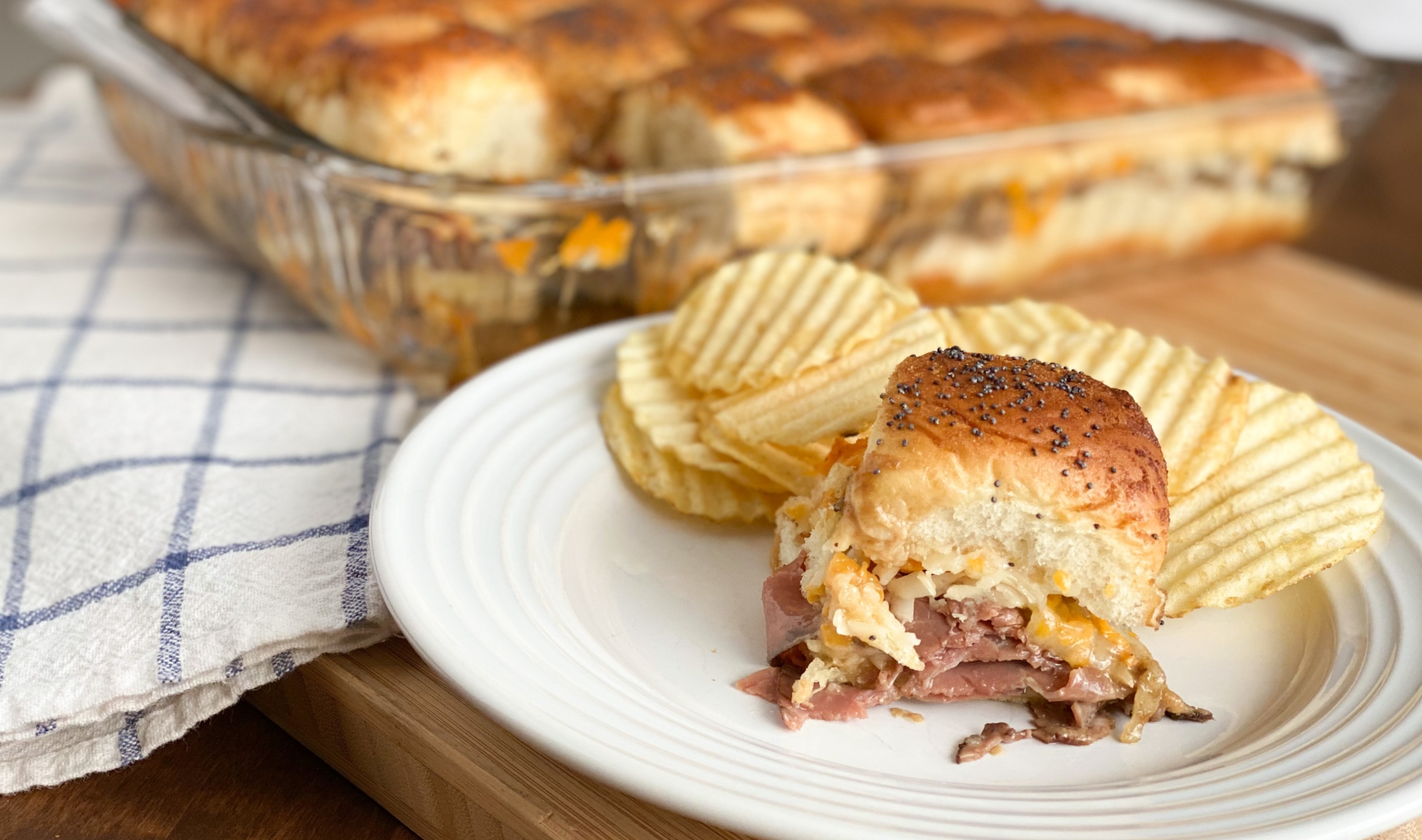 Cheesy Roast Beef Sliders